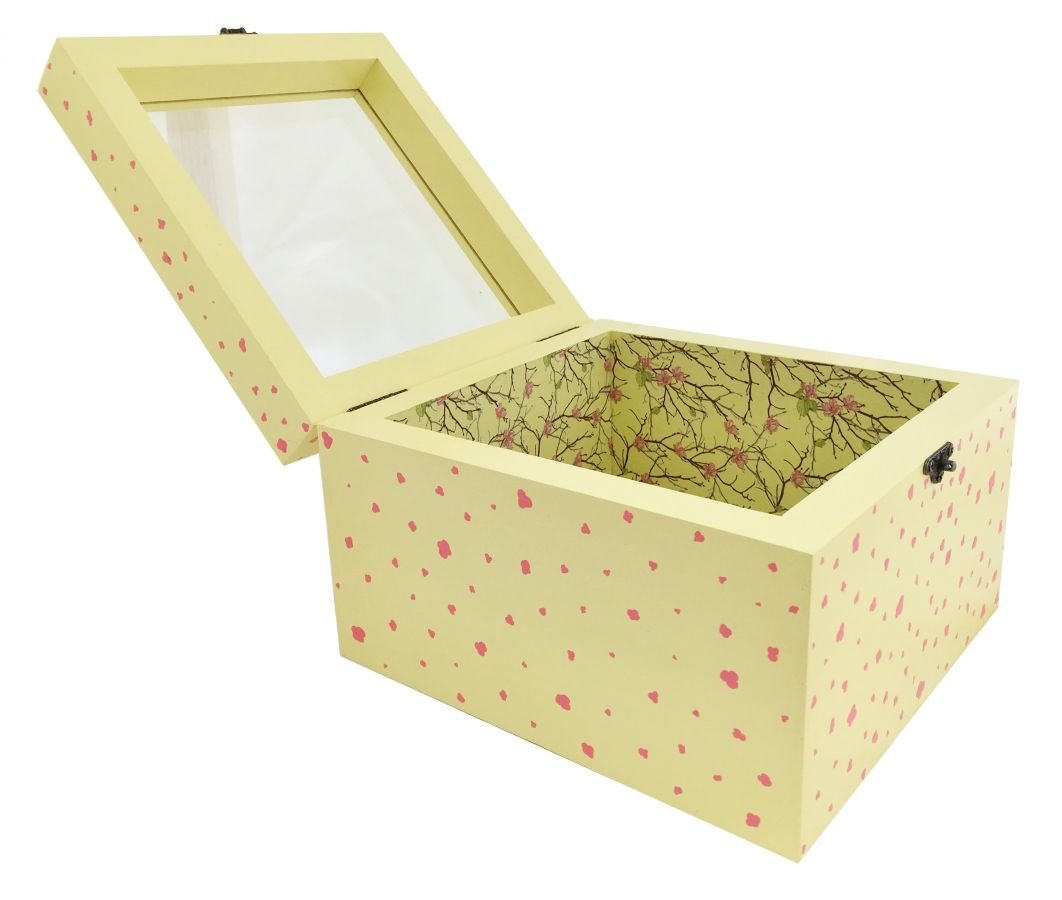 Wooden box and its glass lid. Model : yellow sakura