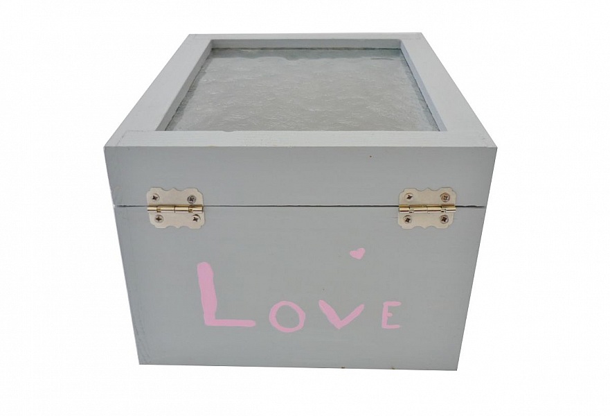 Wooden box love glass lid