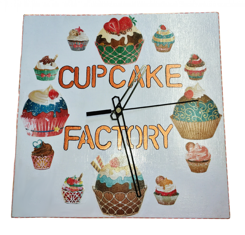 Wooden clock carrer model "cup-cake 