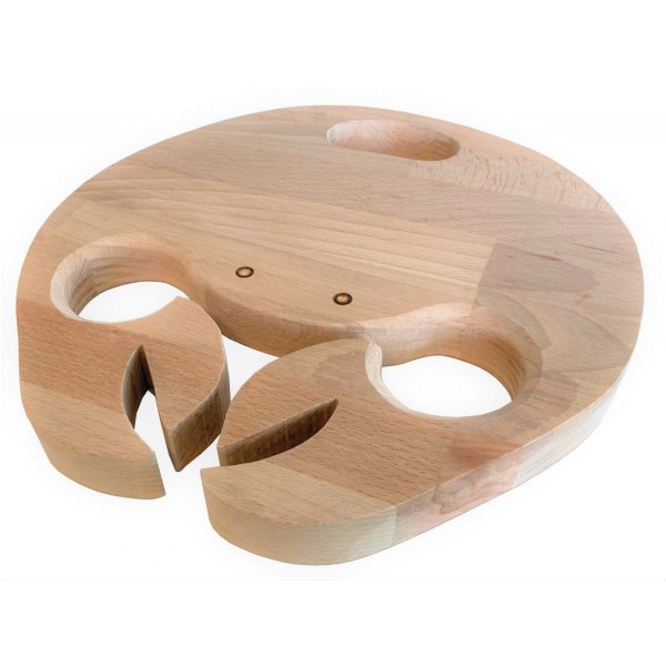 Planche &agrave; d&eacute;couper sp&eacute;cial ap&eacute;ro en bois de h&ecirc;tre naturel FSC model crabe emplacement 2 verres a pieds