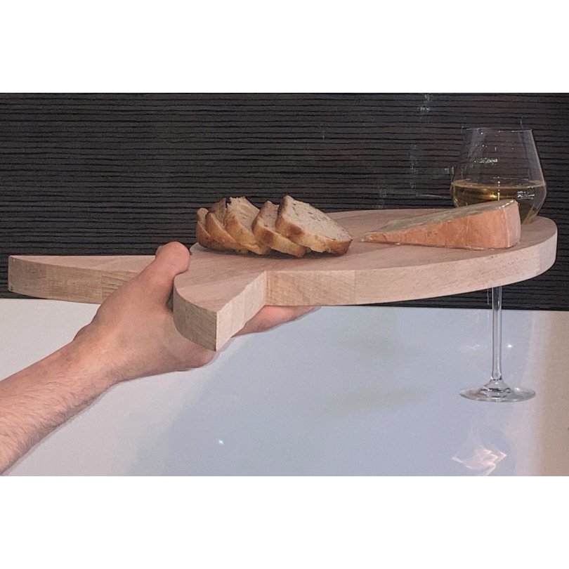 Special cutting board made of natural beech wood FSC fish model place 1 glass 