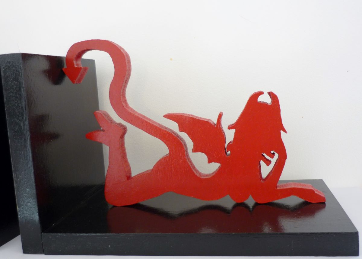 Wooden bookend "Angel and She-Devil" modern