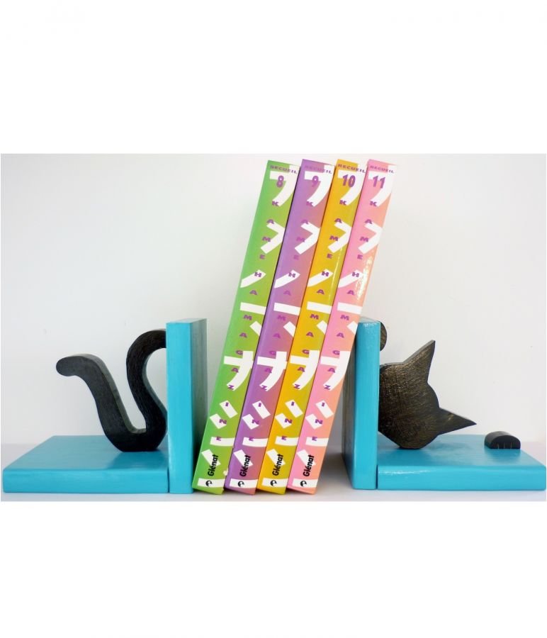 Modern solid wood bookend "Chat espiègle", in Landes pine 