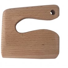 Beech wood knife and its cutting board for children