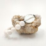 Men's bracelet in white shell and mother of pearl