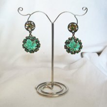 Earrings cameo floral set with green crystal