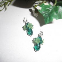 Original flower earrings with green crystal beads