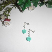 Earrings with green carved gorgonian roses and agates on 925 silver studs