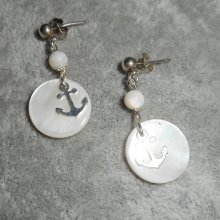 Mother of pearl and marine ink earrings on 925 sterling silver sleeper