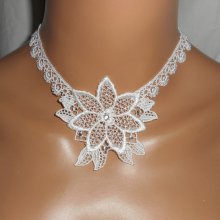 White lace flower ceremony necklace with Swarovski crystal