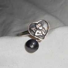 Original 925 silver ring with angel in heart and hematite stone