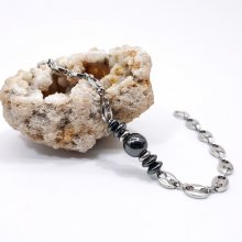Hematite stones bracelet on steel coffee bean chain 