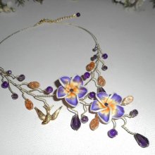 Airy necklace with hibiscus flowers and purple crystal beads