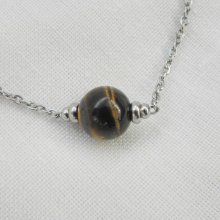 Solitaire necklace with tiger eye stone and stainless steel beads