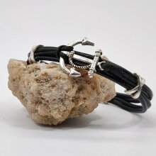 Men's black leather bracelet with silver metal anchor