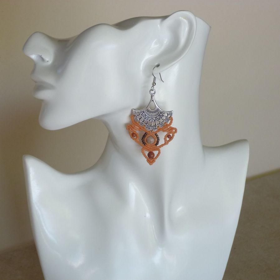 Peach color earrings in micro-macramé