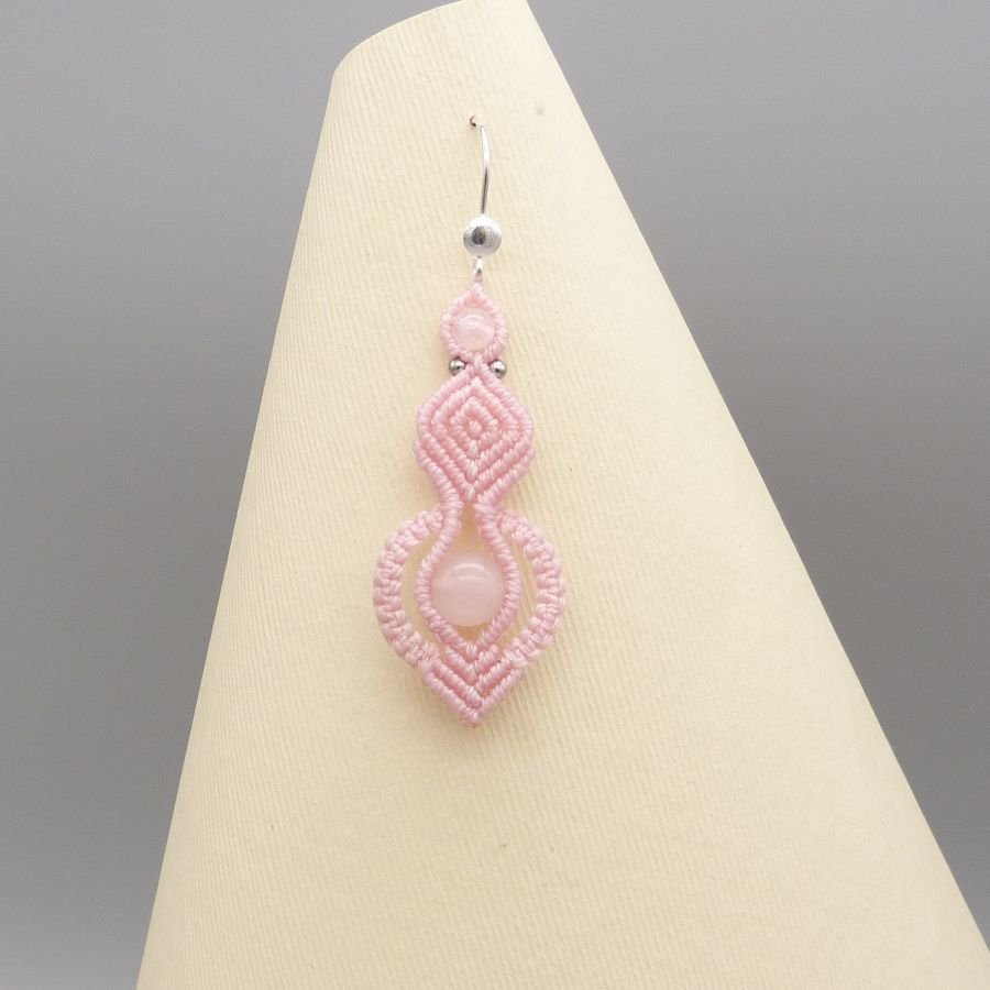 Light pink micro-macramé earrings