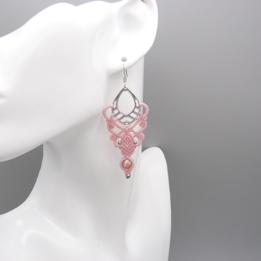 Pink micro-macramé earrings with a rhodochrosite bead