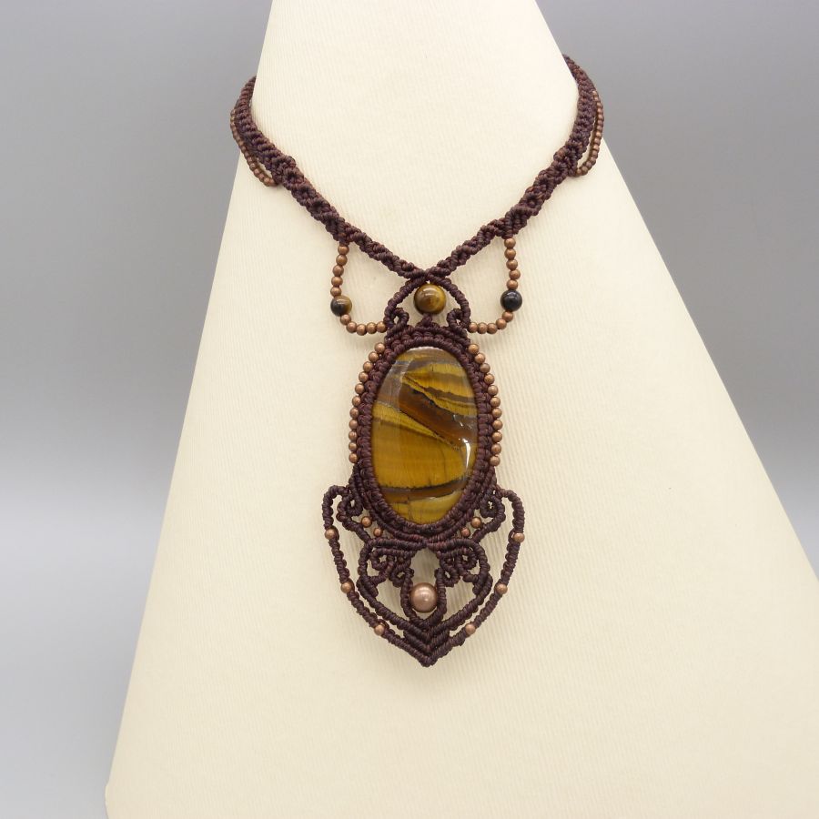 Brown micro-macramé necklace with a tiger eye cabochon