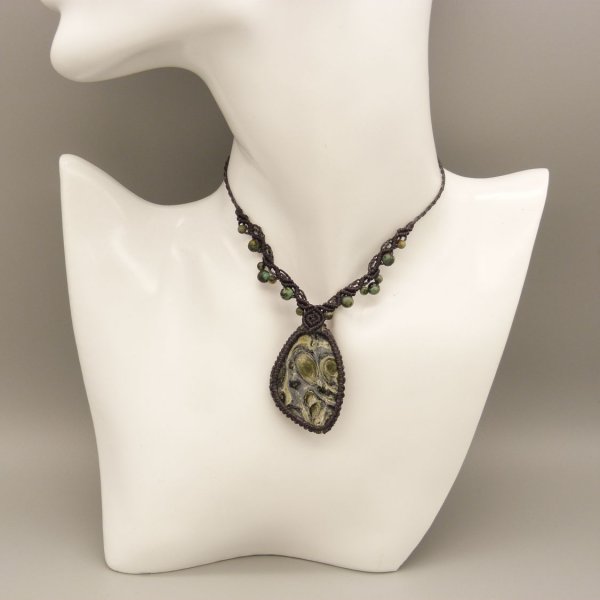 Dark grey micro-macram&eacute; necklace with a kambaba jasper