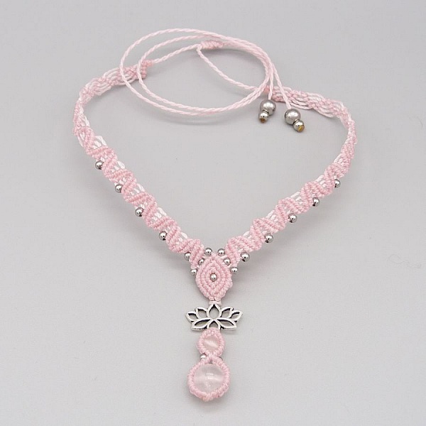 Pink micro-macram&eacute; necklace with two quartz beads 