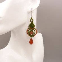 Green and caramel micro-macramé earrings with carnelian beads