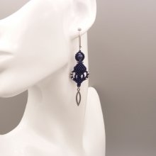 Earrings in micro-macramé dark blue tone 