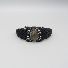 Black micro-macramé bracelet with a set labradorite