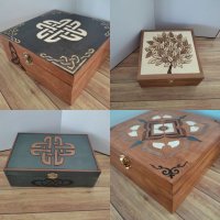 Boxes in marquetry wood