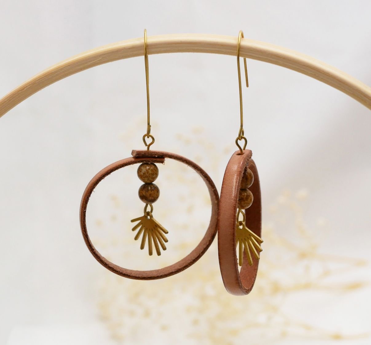 Round natural leather earrings