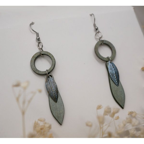 Leaf earrings made of wood and metal with a greenish-grey patina