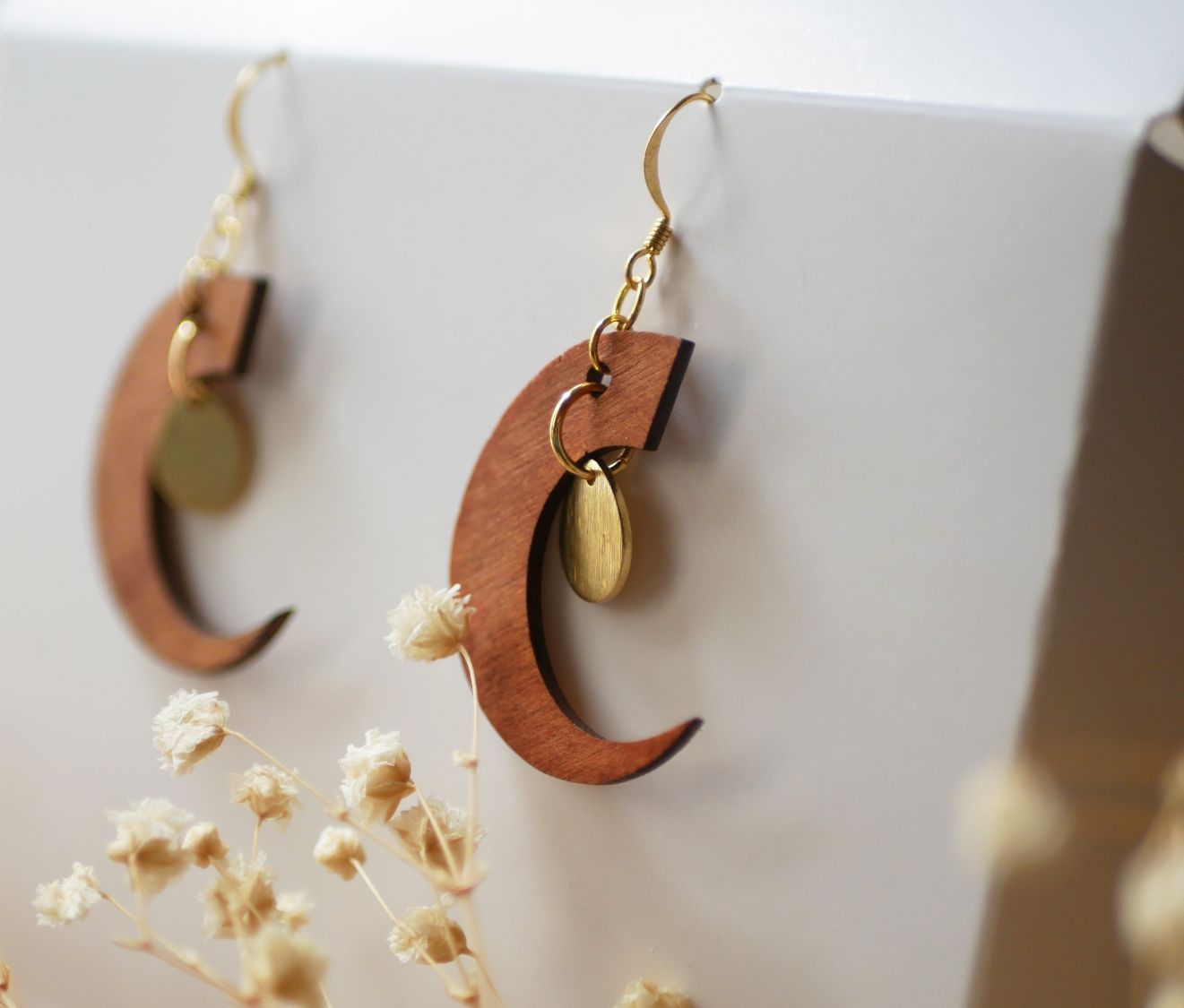 Wooden moon earrings cherry wood with golden drops