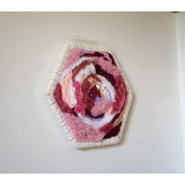 Ensemble de 3 cadres aux tissages en laine rose et blanc