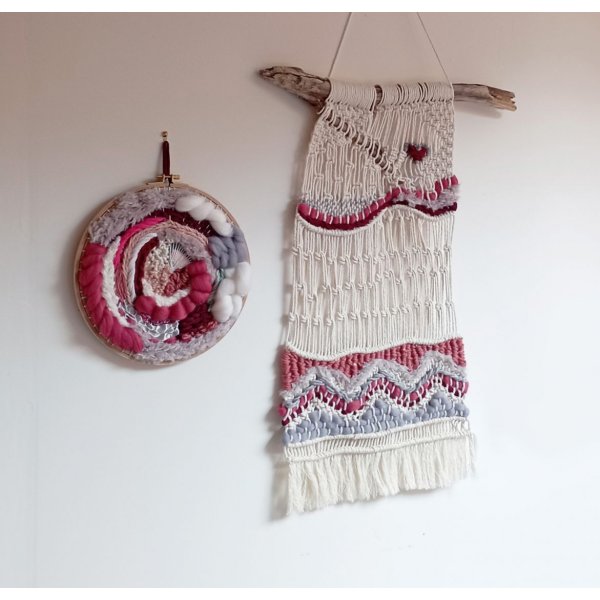 Ensemble de suspensions murales en macram&eacute; tiss&eacute; et tissage circulaire assorti