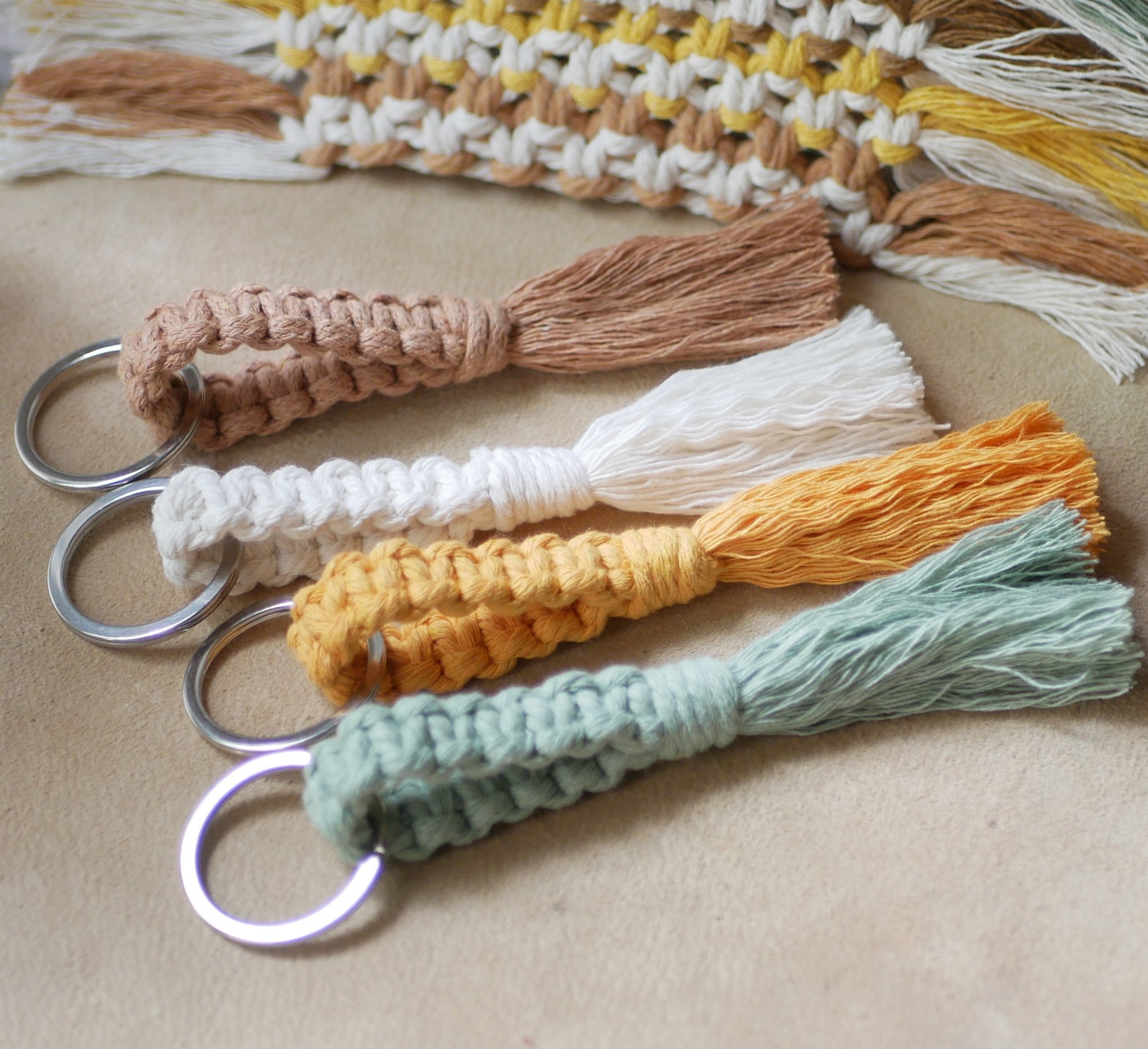 Porte-clés macramé corde coton couleur au choix 