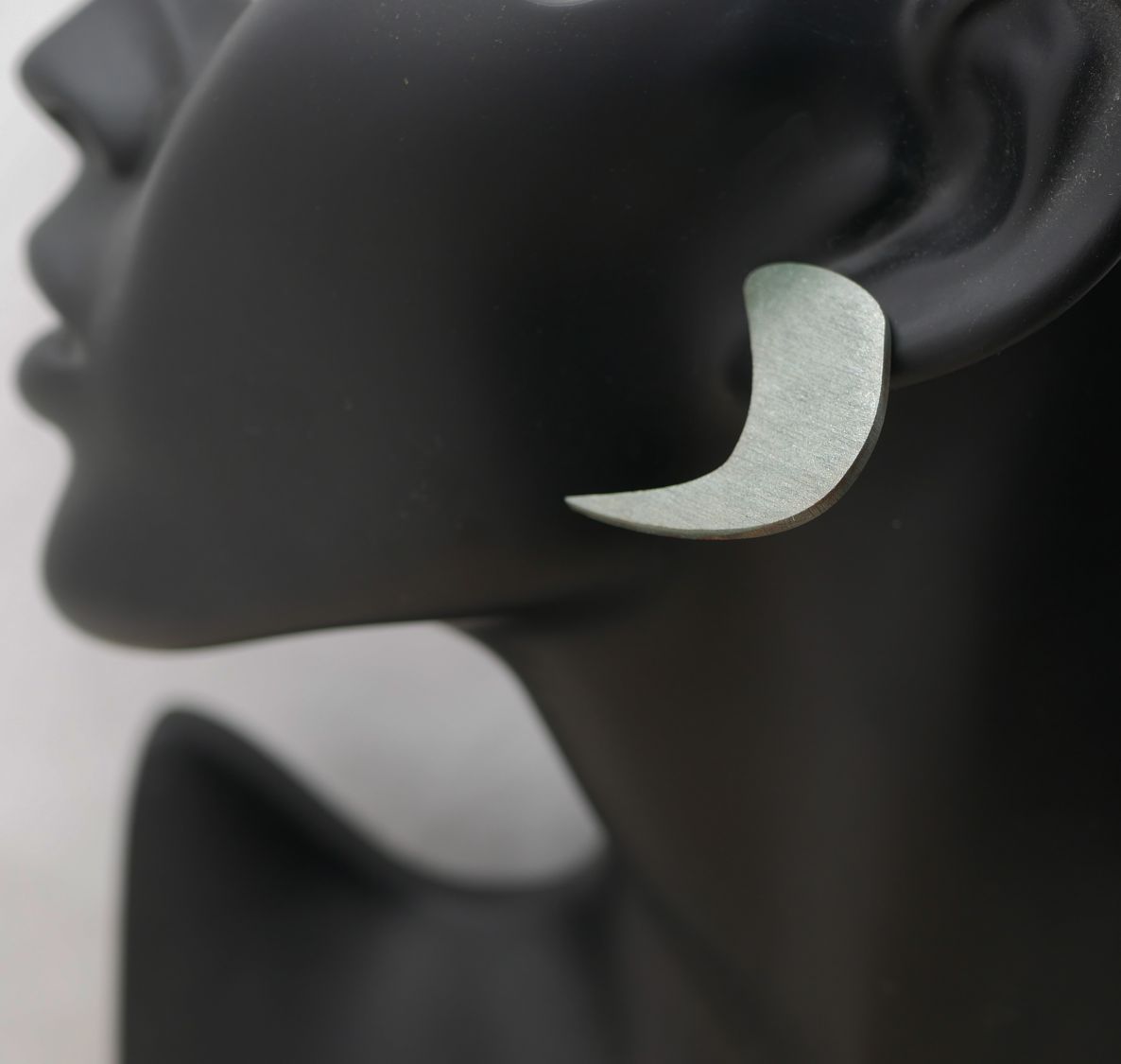 Grey metallic wood graphic earrings