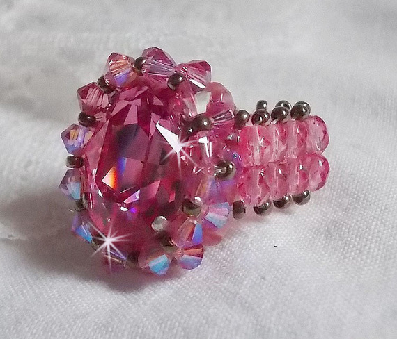 Royal Rose ring with facets and a Swarovski crystal cabochon