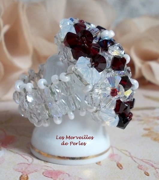 Garnet and White ring with facets and spinners in Swarovski crystal