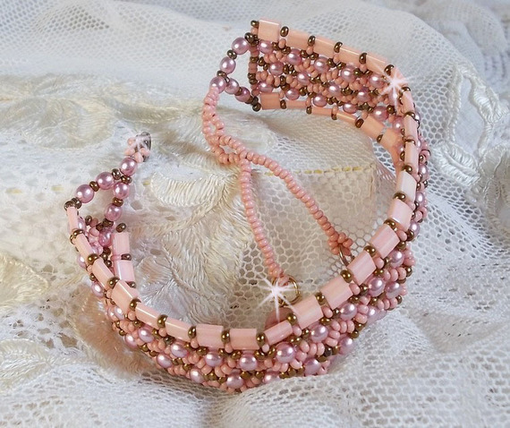 Rose Royale bracelet with Pink Tila beads, faceted beads and pearly Swarovski crystal beads