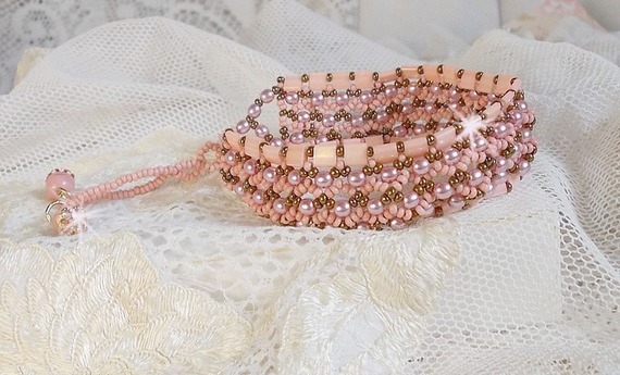 Rose Royale bracelet with Pink Tila beads, faceted beads and pearly Swarovski crystal beads