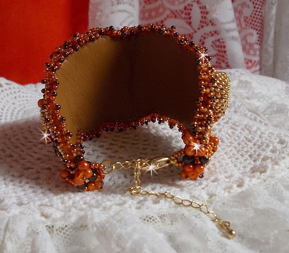 Bracelet Lady in Orange cuff Haute-Couture embroidered with Swarovski crystals and Miyuki seed beads.