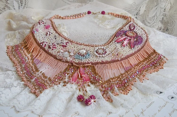 Eternal Rose Necklace embroidered with semi-precious stones and full of various quality beads