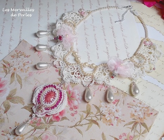 Victorian style embroidered Valmont necklace with Ivory lace, pearly beads and Swarovski crystals