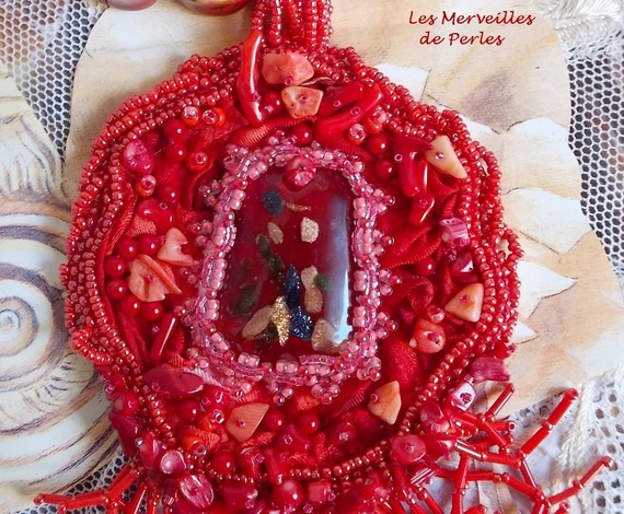 Coralie pendant necklace embroidered with abundant semi-precious stones.