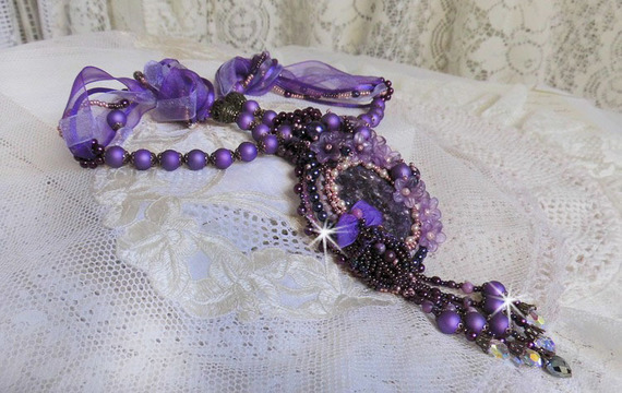 Chinese Purple Stone Pendant Necklace embroidered with Sugilite stones