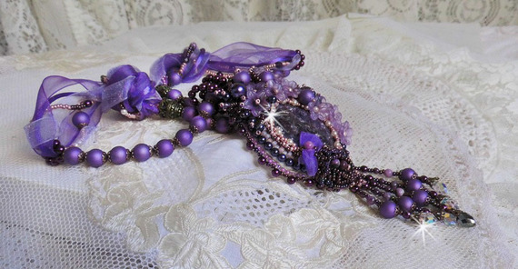 Chinese Purple Stone Pendant Necklace embroidered with Sugilite stones