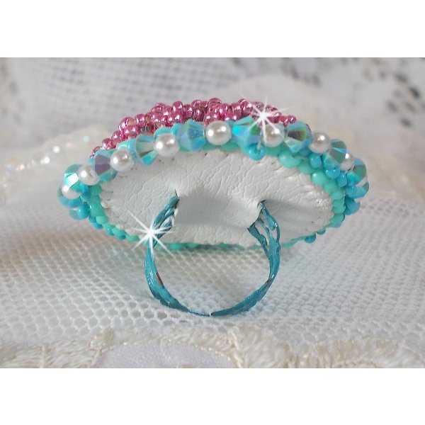 Beauty Alicia Blue ring embroidered with Swarovski crystals, ivory pearls and seed beads