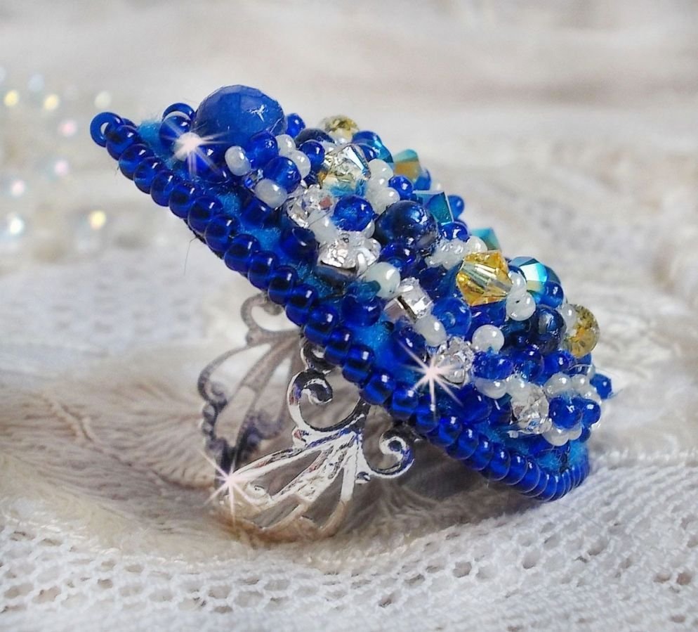 Blue Palace ring, an authentic design with blue seed beads and Swarovski crystals