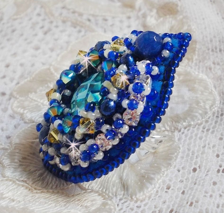 Blue Palace ring, an authentic design with blue seed beads and Swarovski crystals