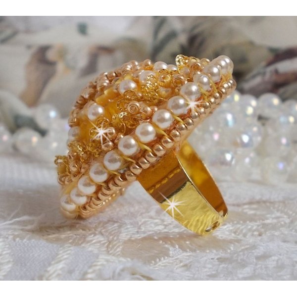Buttercup ring embroidered with a Swarovski crystal and yellow DMC cotton